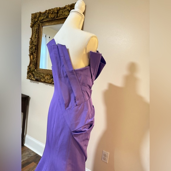 Oscar de la Renta One Shoulder Lavender Dress - Picture 10 of 13